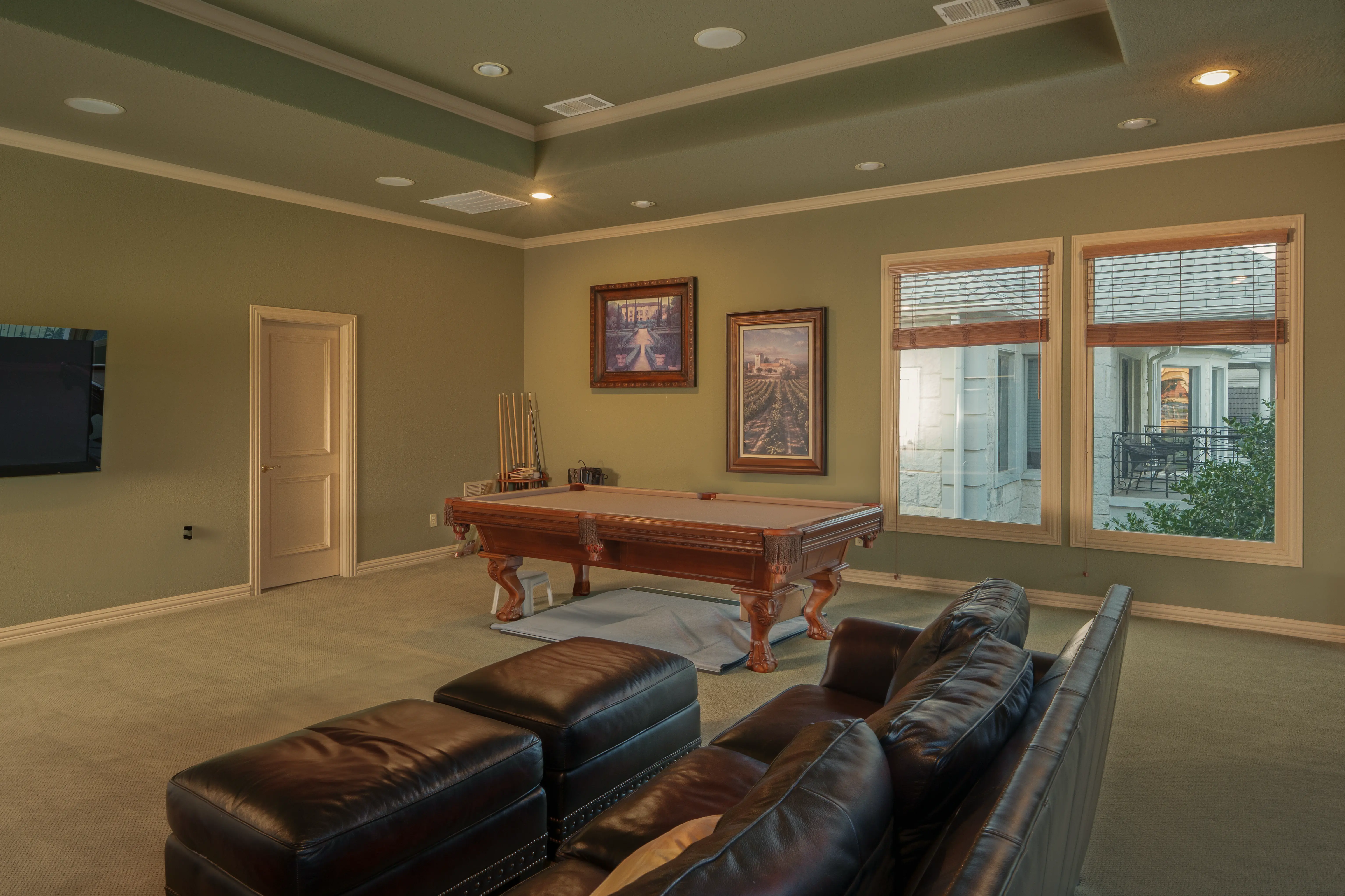Game room seating